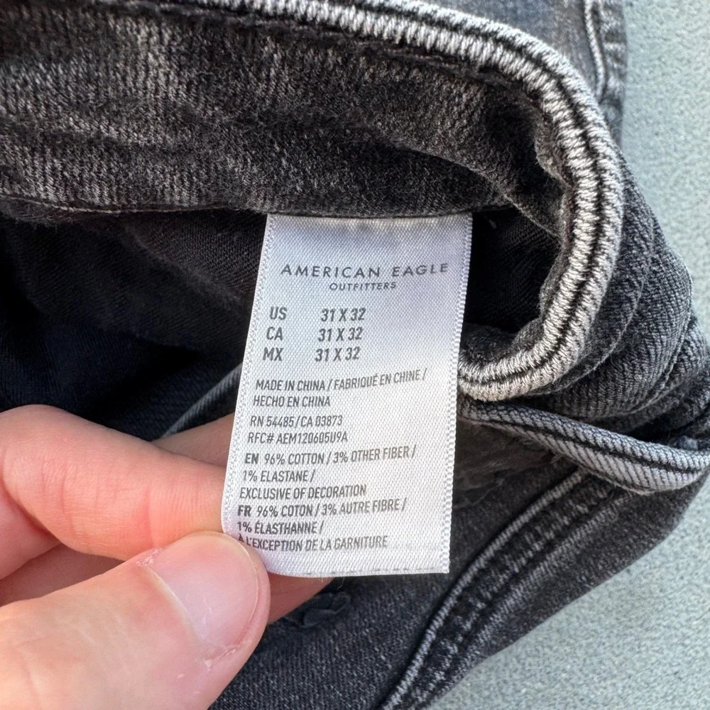 American Eagle Slim Straight Jeans Mens 31x32 Washed Black Denim Pants